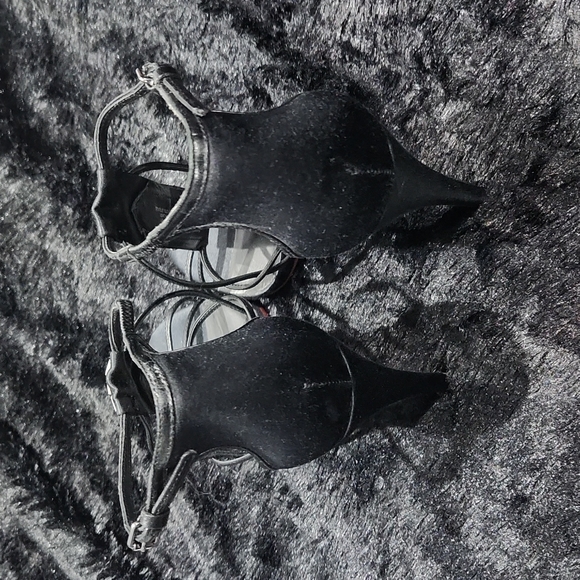 Tory Burch Black Satin and Crystal's with Leather sole Size 38.5 - Picture 7 of 11